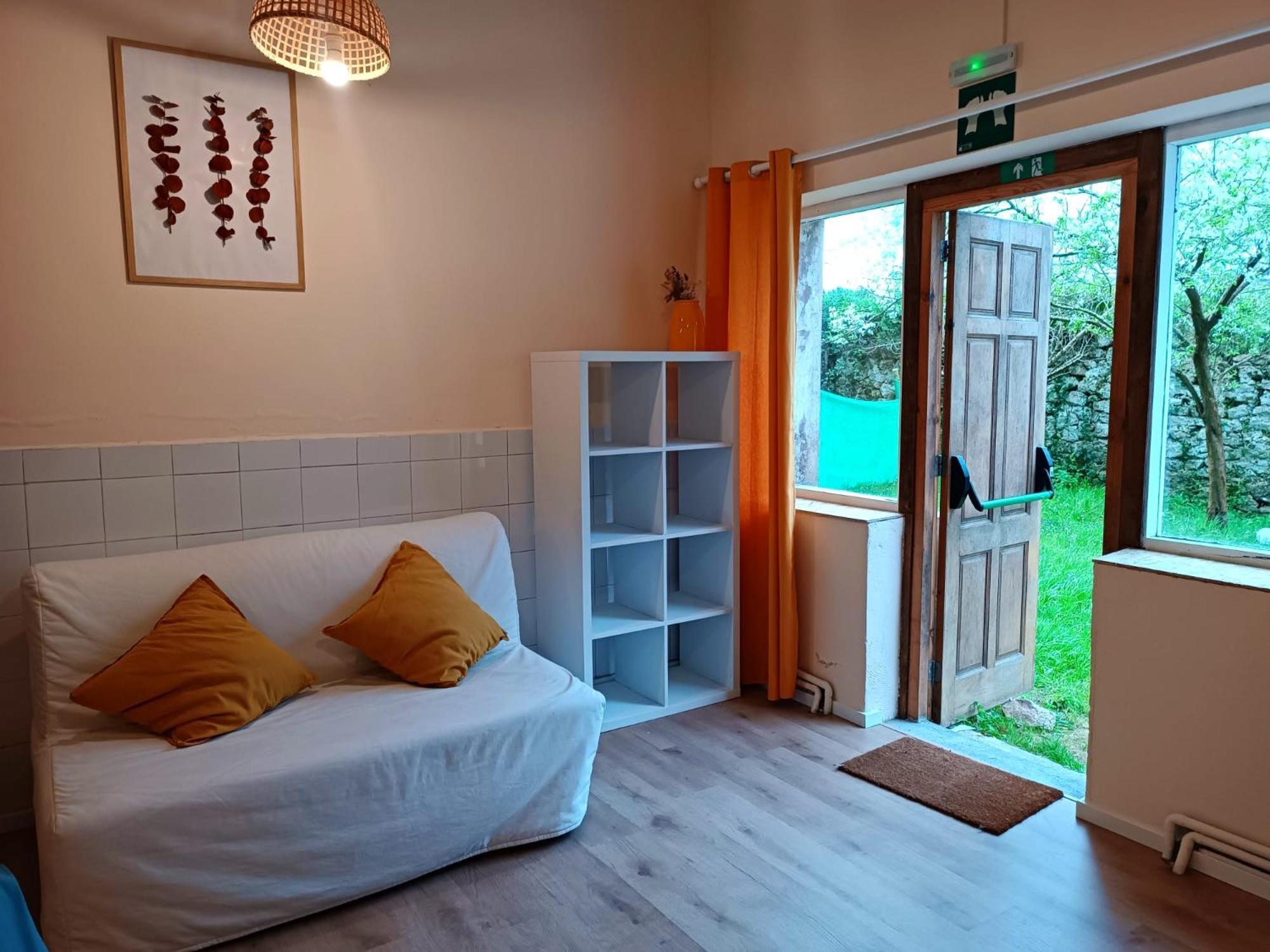 Hostel Nomada Сан Висенте де ла Баркера Екстериор снимка